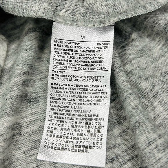 Banana Republic Tee - Picture 4 of 4